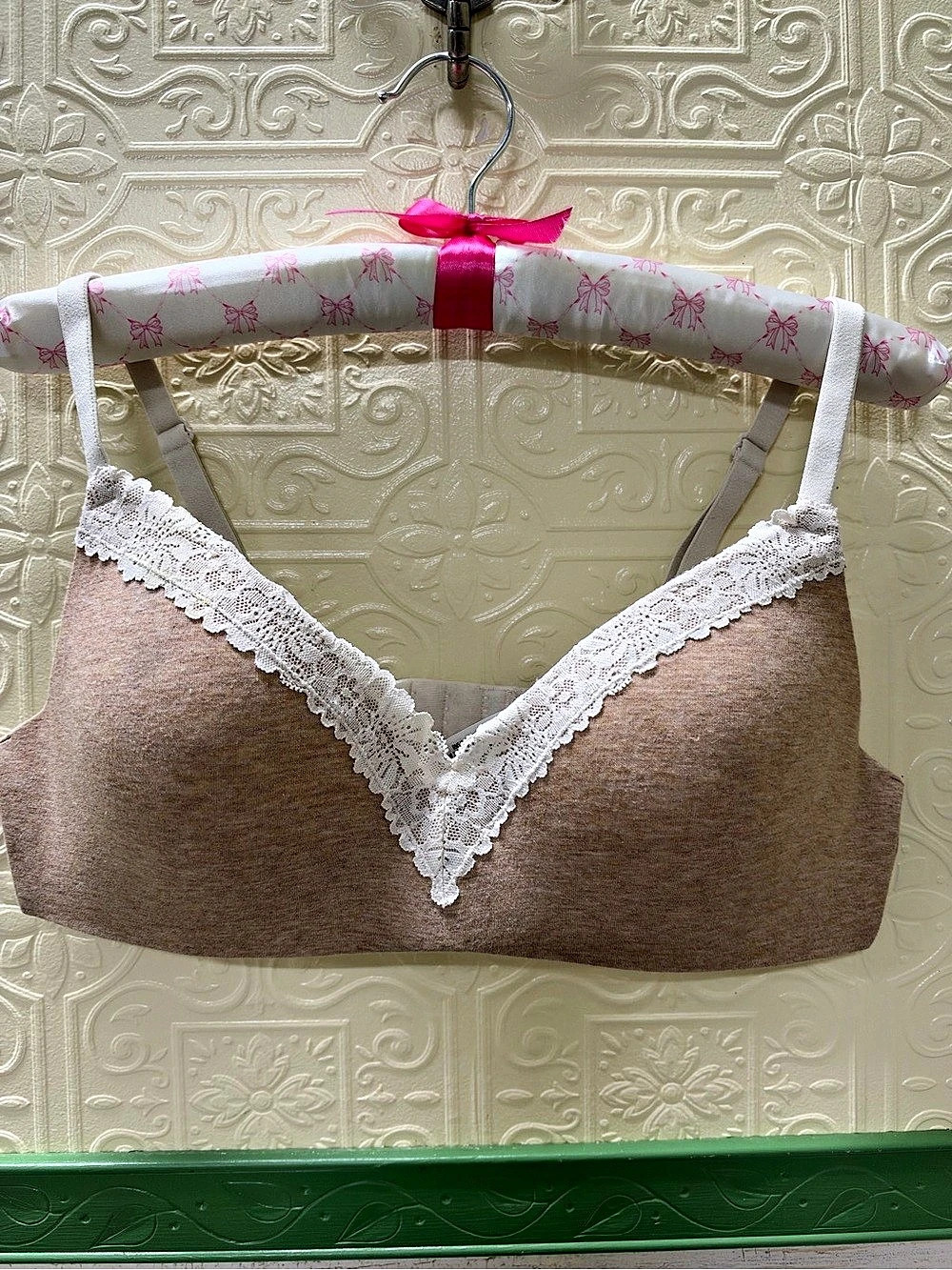 Victoria's Secret Lace Trim Bra in Brown